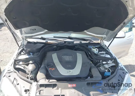 2009 Mercedes-Benz C 300 Luxury 4Matic/Sport 4Matic from USA, damaged, VIN WDDGF81X29R047665